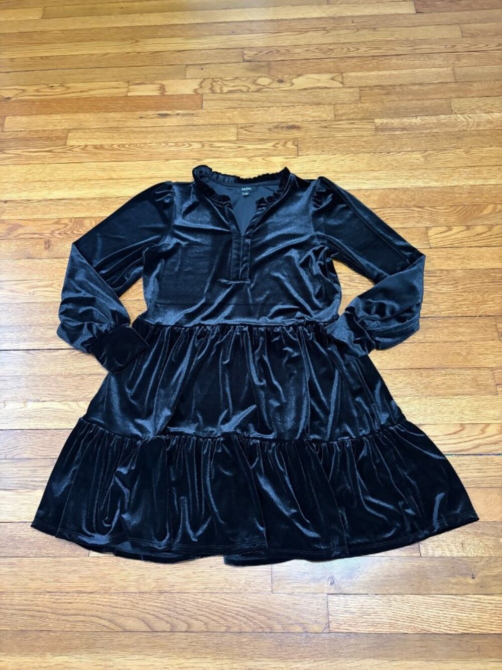 MSK Womens Black Velvet Long Sleeve Dress Size Medium Stretch Knee Length Goth